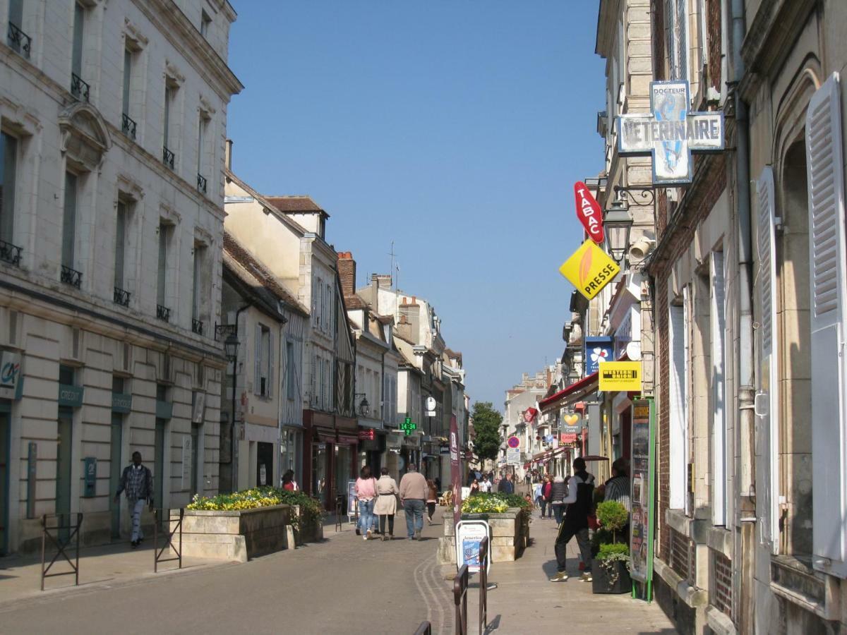 Gite De Preuilly Auxerre Exteriér fotografie